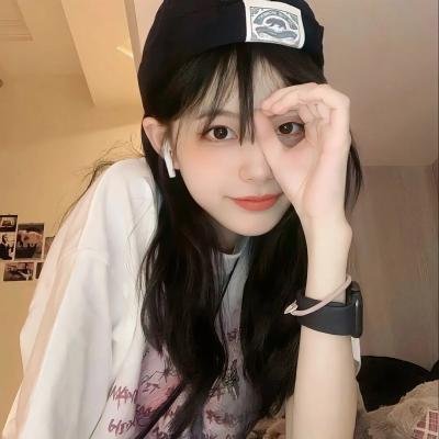 葛洛莉亚·贝尔